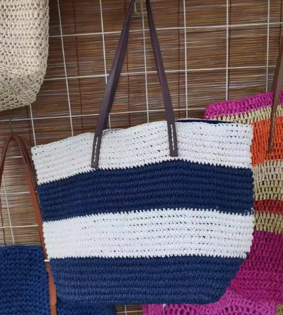 Beżowo-czarna damska duża torba w paski