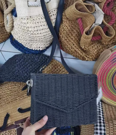 Ręcznie tkana papierowa torba na ramię z żelazną ramą